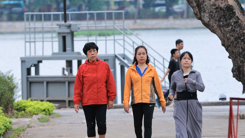 Kh&ocirc;ng kh&iacute; lạnh lan rộng, nhiệt độ tại Bắc Bộ thấp nhất từ 15-18 độ C