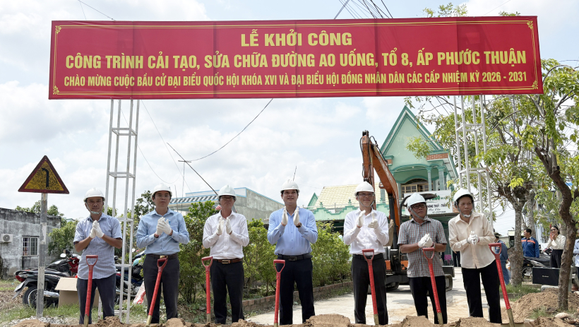 X&atilde; Cần Giuộc khởi c&ocirc;ng 2 c&ocirc;ng tr&igrave;nh giao th&ocirc;ng ch&agrave;o mừng bầu cử