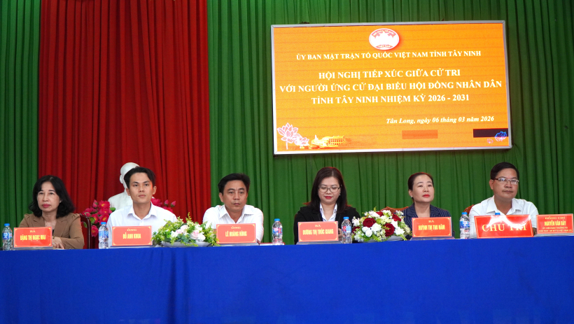 Ứng cử vi&ecirc;n đại biểu HĐND tỉnh, đơn vị bầu cử số 16 tiếp x&uacute;c cử tri x&atilde; T&acirc;n Long