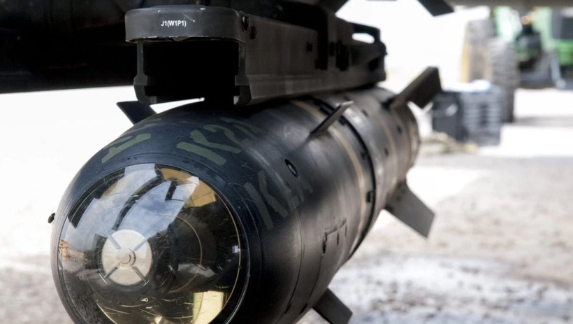 Mỹ th&ocirc;ng qua thương vụ b&aacute;n khẩn cấp vũ kh&iacute; cho Israel