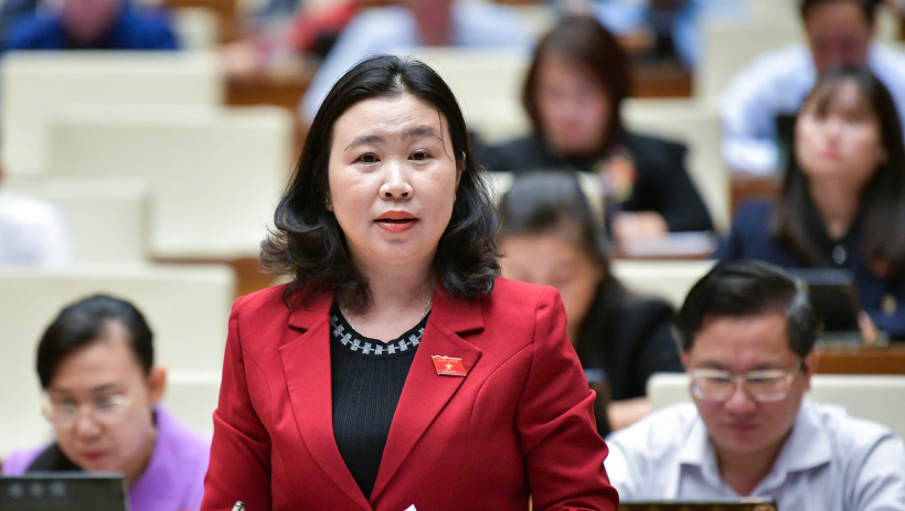 Những vị đại biểu d&acirc;n cử hết l&ograve;ng v&igrave; d&acirc;n