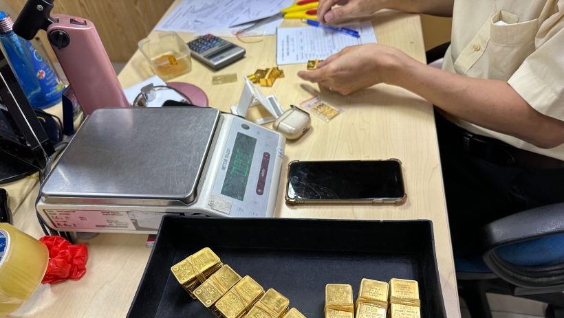 Gi&aacute; v&agrave;ng h&ocirc;m nay 09/3/2026: 'Rơi' 2,5 triệu ngay phi&ecirc;n đầu tuần