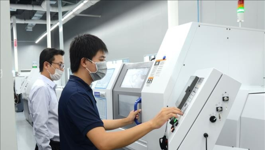 Politburo's Resolution 57 sets course for new development paradigm