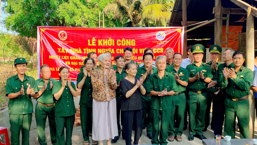 Khởi c&ocirc;ng x&acirc;y dựng nh&agrave; t&igrave;nh nghĩa cho cựu chiến binh
