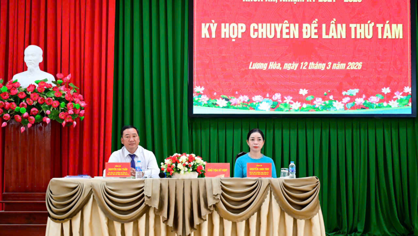 HĐND x&atilde; Lương H&ograve;a tổ chức Kỳ họp thứ 8 