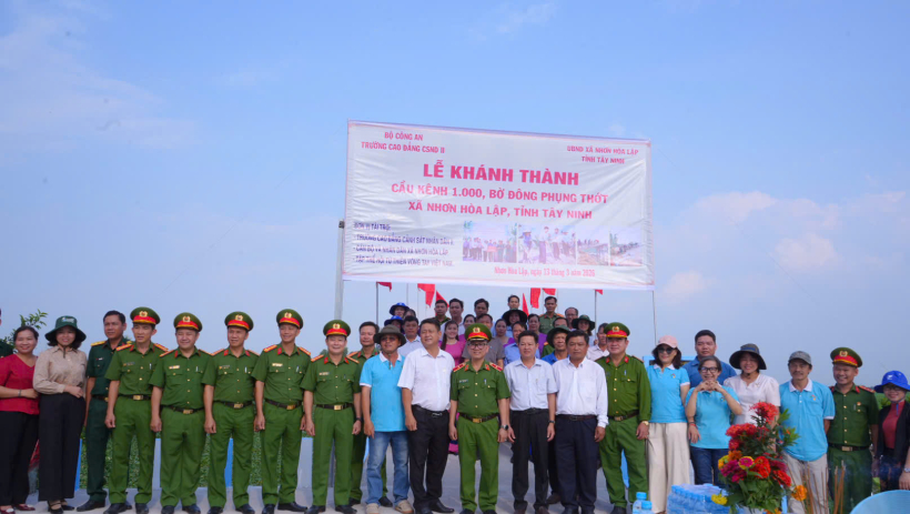 X&atilde; Nhơn H&ograve;a Lập kh&aacute;nh th&agrave;nh cầu K&ecirc;nh 1000