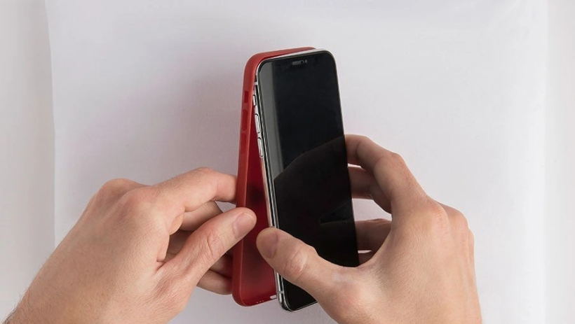 L&yacute; do n&ecirc;n gỡ bỏ ốp lưng cho điện thoại