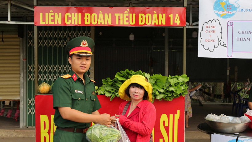 Gắn kết t&igrave;nh qu&acirc;n - d&acirc;n qua hoạt động &ldquo;Thứ Bảy t&igrave;nh nguyện&rdquo;