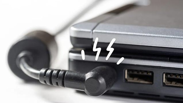 5 th&oacute;i quen &acirc;m thầm hủy hoại pin laptop