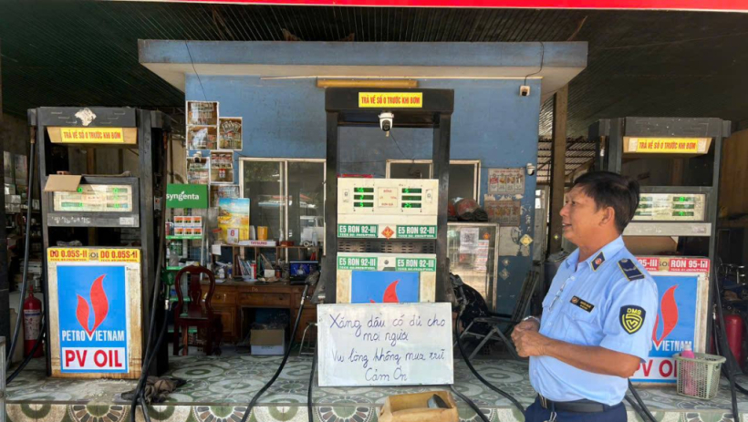 Thực hi&ecirc;̣n gần 1.000 lượt kiểm tra, giám sát các cửa hàng, đại lý kinh doanh xăng d&acirc;̀u
