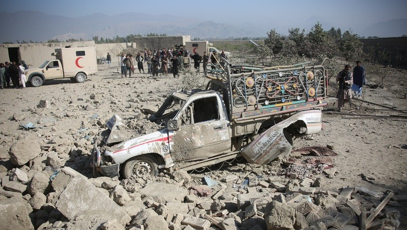 Pakistan tuy&ecirc;n bố tạm ngừng c&aacute;c cuộc tấn c&ocirc;ng Afghanistan