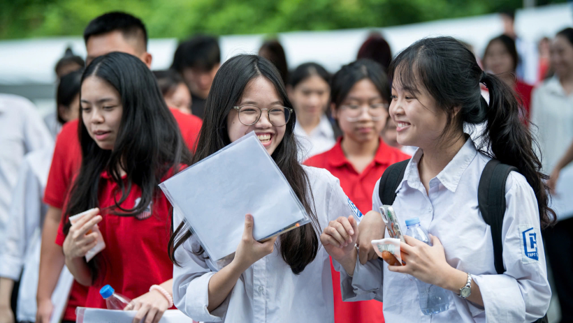Thi tốt nghiệp THPT 2026 v&agrave;o hai ng&agrave;y 11 v&agrave; 12/6