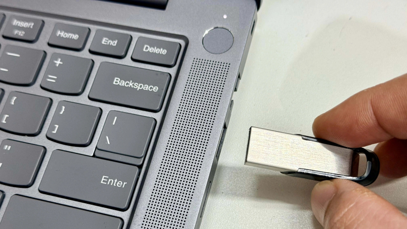 USB l&agrave; nguồn l&acirc;y m&atilde; độc ngoại tuyến h&agrave;ng đầu tại Việt Nam