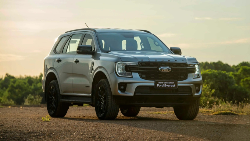 SUV b&aacute;n chạy nhất của Ford tại Việt Nam d&iacute;nh lỗi phần mềm, triệu hồi 33 xe