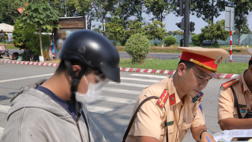 Quyết liệt kiểm so&aacute;t, xử l&yacute; c&aacute;c loại phương tiện vi phạm trật tự, an to&agrave;n giao th&ocirc;ng