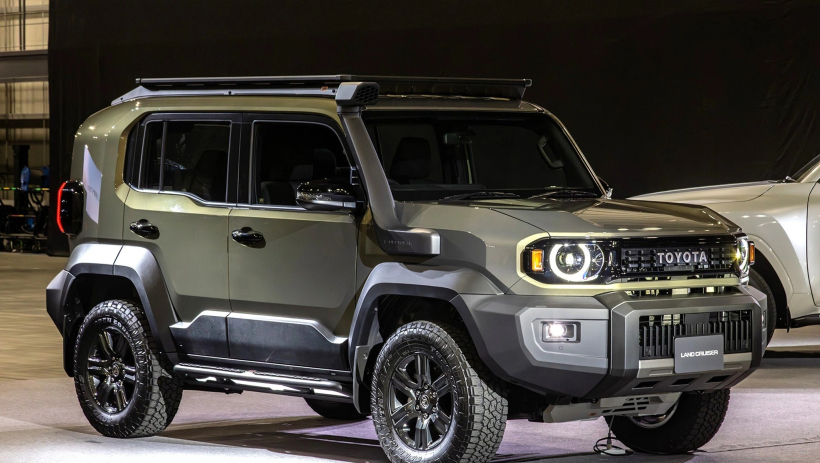 Toyota Land Cruiser FJ 'chốt' gi&aacute; 900 triệu đồng tại Th&aacute;i Lan, chờ ng&agrave;y về Việt Nam