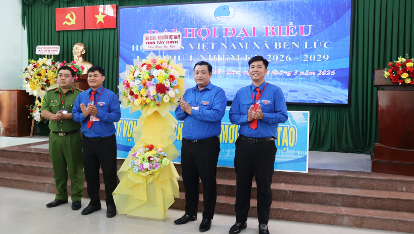 Anh Nguyễn Minh Khoa giữ chức Chủ tịch Hội Li&ecirc;n hiệp Thanh ni&ecirc;n Việt Nam x&atilde; Bến Lức 