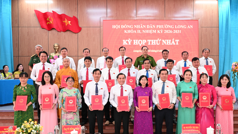 &Ocirc;ng L&ecirc; C&ocirc;ng Đỉnh được bầu giữ chức Chủ tịch HĐND phường Long An nhiệm kỳ 2026-2031