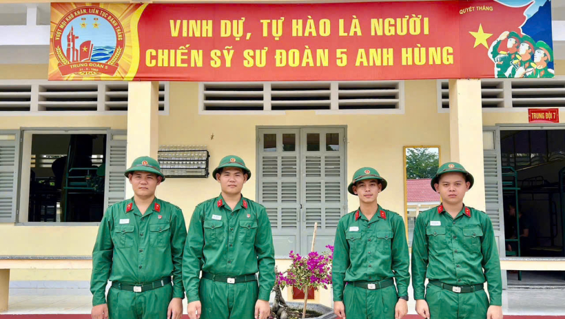 Chiến sĩ mới&nbsp;tại Sư đo&agrave;n 5: Nỗ lực r&egrave;n luyện, kh&aacute;t vọng cống hiến