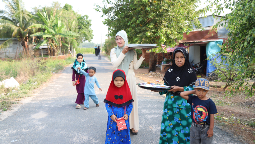 Th&aacute;ng thi&ecirc;ng Ramadan