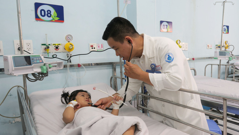 Bộ Y tế chỉ đạo khẩn khi c&oacute; hơn 25.000 ca mắc tay ch&acirc;n miệng, tăng gấp 5 lần