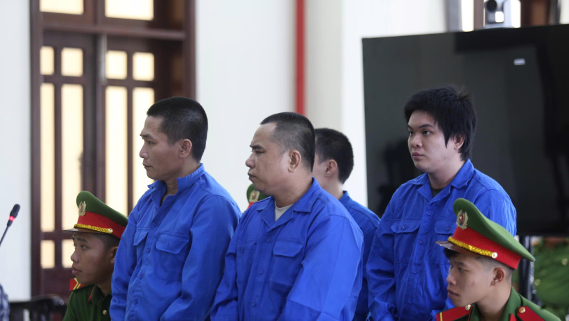 Thu&ecirc; người vận chuyển ma t&uacute;y về Việt Nam, nhận &aacute;n chung th&acirc;n