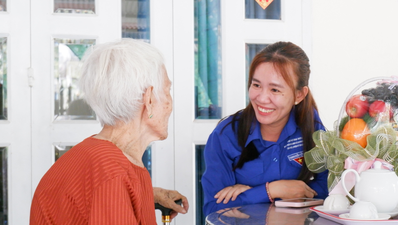 Tuổi trẻ Dương Minh Ch&acirc;u s&ocirc;i nổi hoạt động Th&aacute;ng Thanh ni&ecirc;n