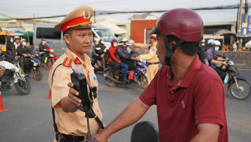 Xử l&yacute; tr&aacute;ch nhiệm người đứng đầu nếu để xảy ra t&igrave;nh h&igrave;nh trật tự, an to&agrave;n giao th&ocirc;ng phức tạp