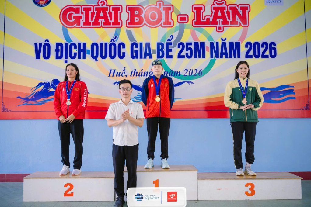 Mỹ Tiên giành Huy chương Bạc cự ly 50m ếch nữ
