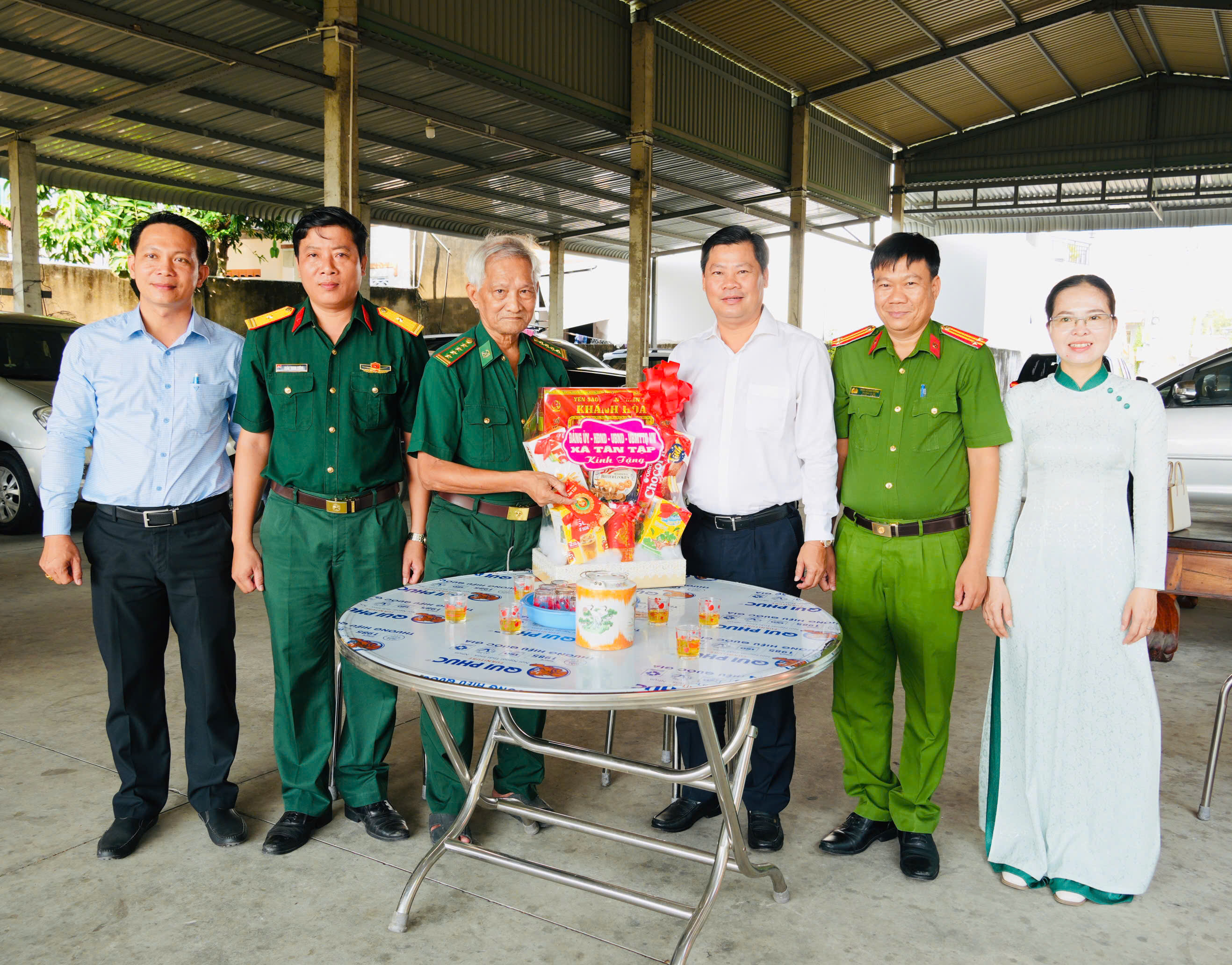 Ảnh tràn viền