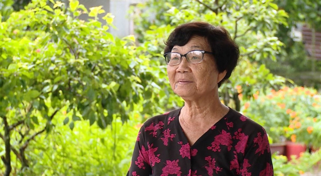 Ảnh với chú thích