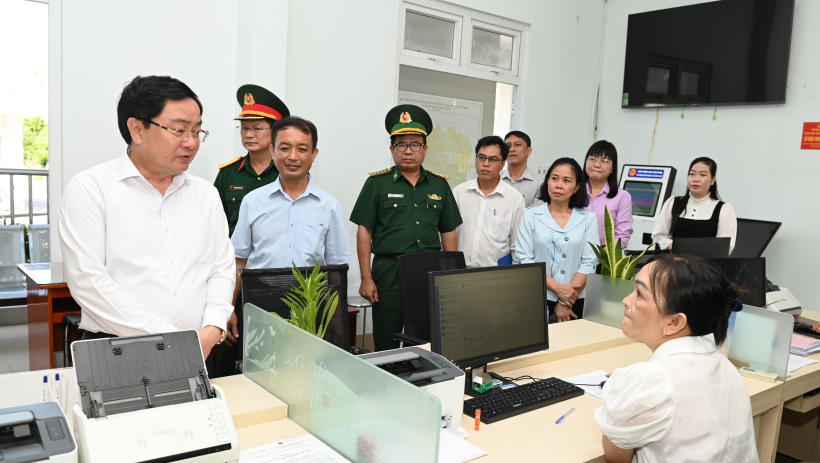 T&acirc;y Ninh: Đẩy mạnh ph&aacute;t triển khoa học c&ocirc;ng nghệ, chuyển đổi số v&agrave; cải c&aacute;ch h&agrave;nh ch&iacute;nh