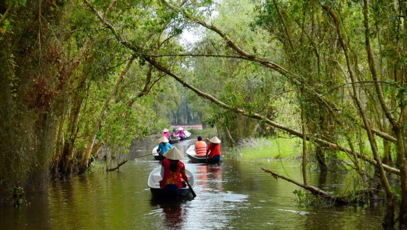 T&acirc;y Ninh đặt mục ti&ecirc;u ph&aacute;t triển du lịch trở th&agrave;nh ng&agrave;nh kinh tế mũi nhọn đến năm 2030