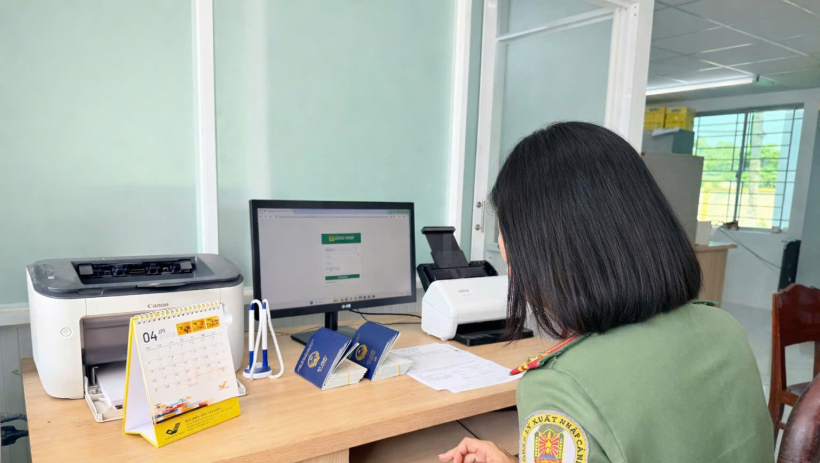 Biểu mức thu ph&iacute;, lệ ph&iacute; mới trong lĩnh vực xuất nhập cảnh từ ng&agrave;y 01/4/2026 ​