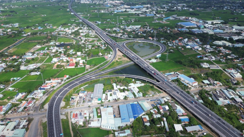 Tiếp tục thúc đẩy tăng trưởng khu vực công nghiệp - xây dựng