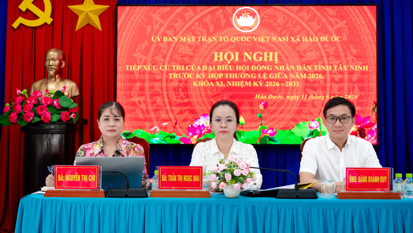 Cử tri x&atilde; Hảo Đước quan t&acirc;m vấn đề hạ tầng giao th&ocirc;ng n&ocirc;ng th&ocirc;n, đ&agrave;o tạo việc l&agrave;m