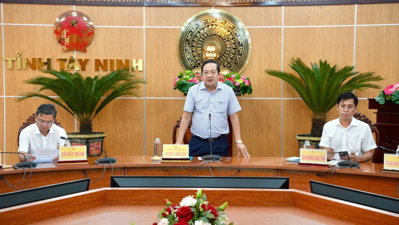 Th&aacute;o gỡ kh&oacute; khăn, đẩy nhanh tiến độ c&aacute;c dự &aacute;n giao th&ocirc;ng trọng điểm